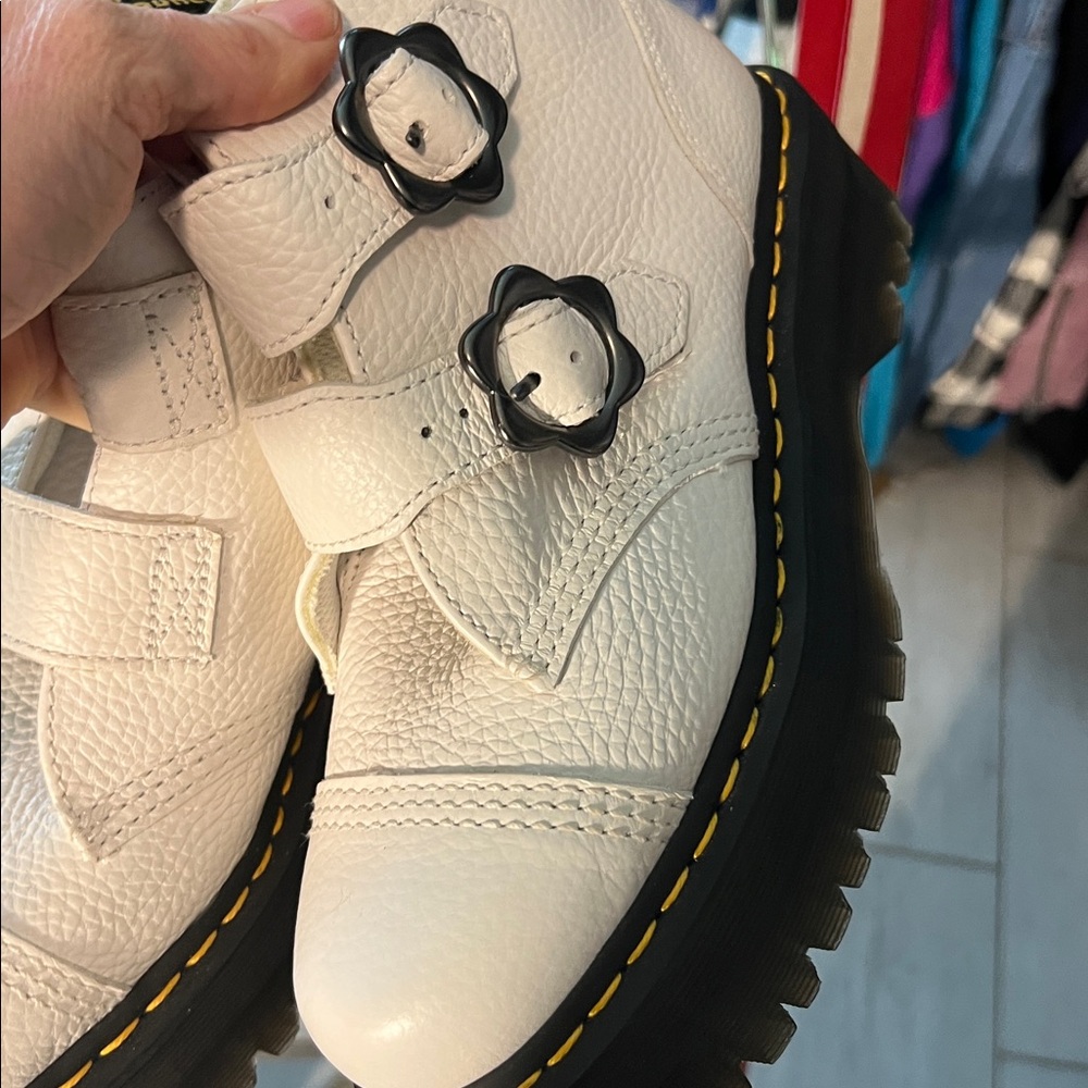 Doc Dr. Martens Air Wair DEVON Flower Buckle White Leather Platform Boots Wm's - Picture 10 of 11